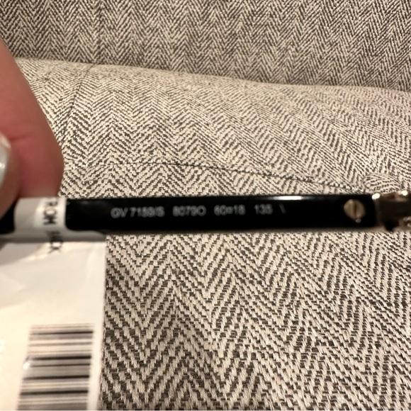 Givenchy Sunglasses - Picture 4 of 7